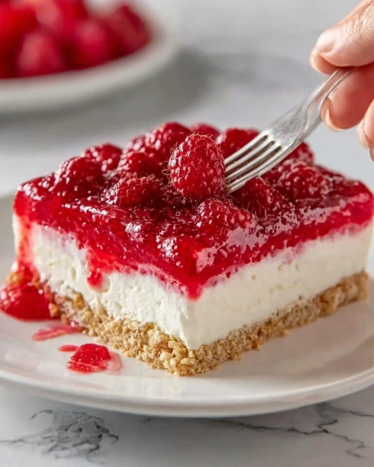 No-Bake Raspberry Cheesecake Bars Recipe