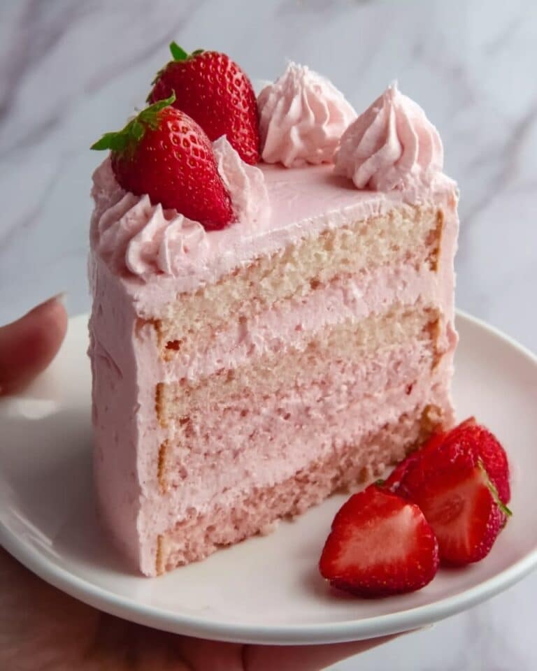 Best Strawberry Cake Ever Recipe