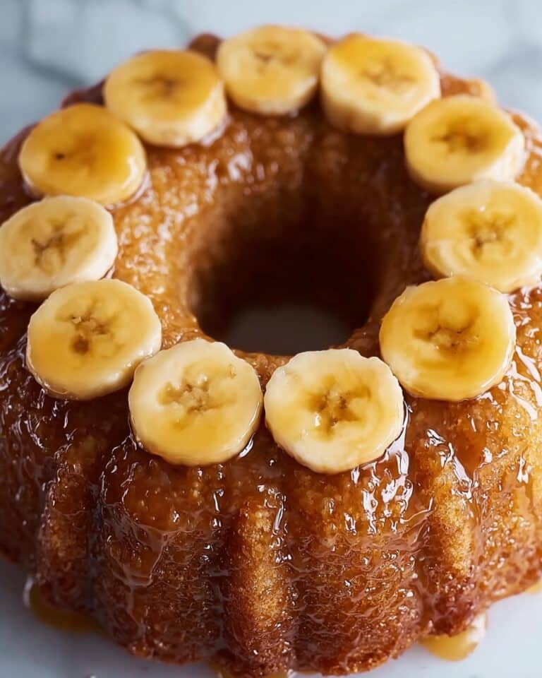 Irresistible Banana Upside Down Cake Recipe