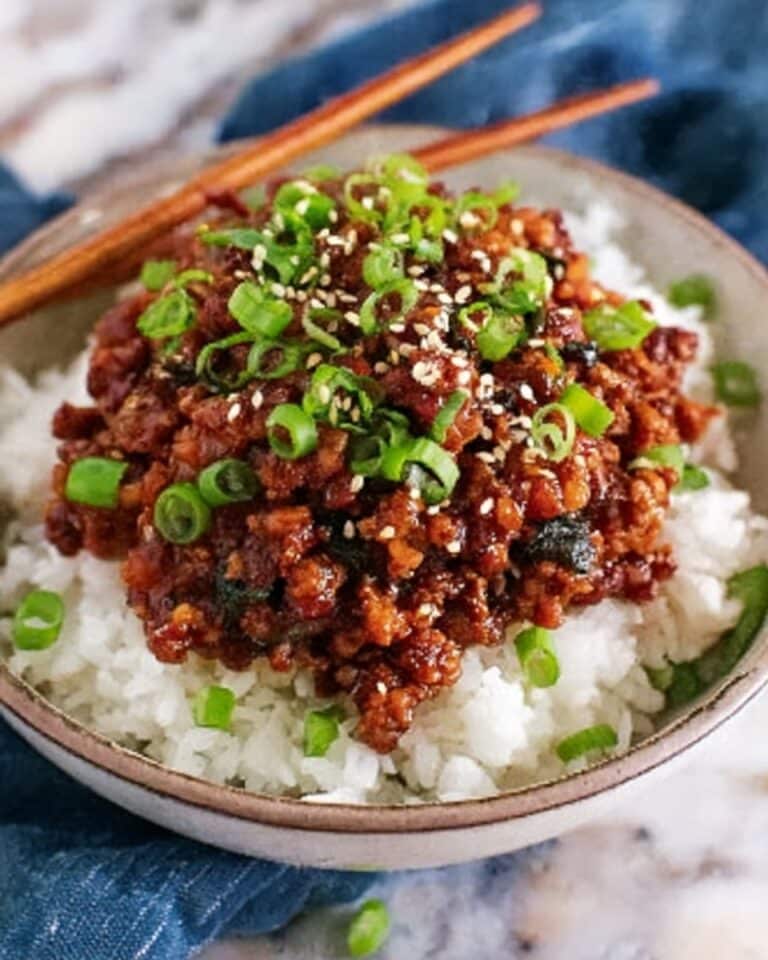 Korean-Style Ground Turkey Bowls Recipe