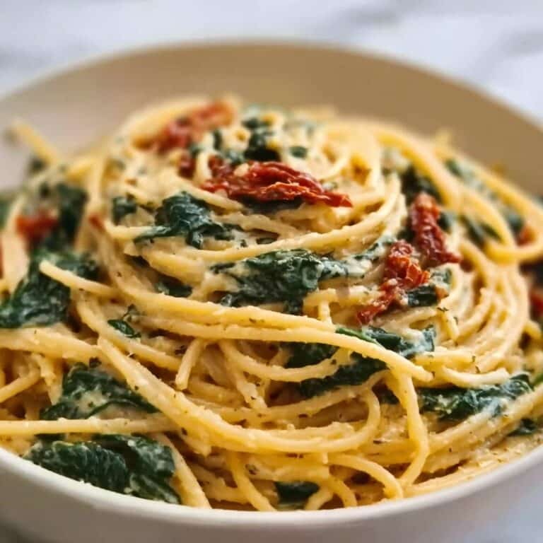 Spaghetti & Spinach with Sun-Dried Tomato Cream Sauce Recipe