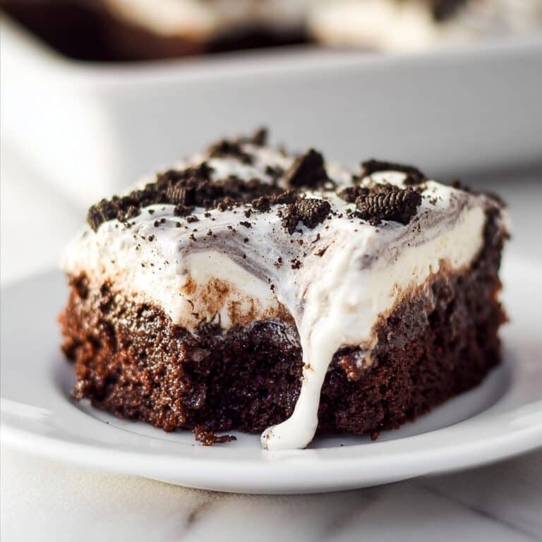 Oreo Pudding Poke Cake Recipe