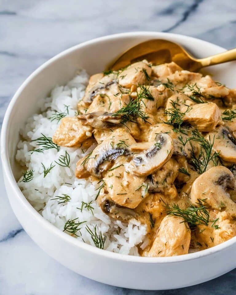 Chicken and Mushrooms in Creamy Dill Sauce Recipe
